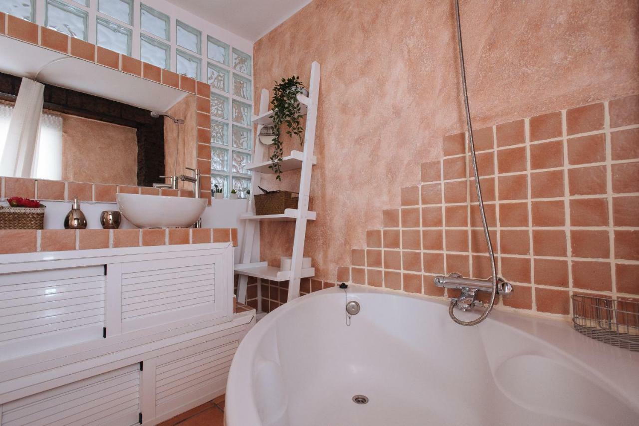 Cozy Attic With Terrace- 1Bd 1Bth- San Vicente Seville Exterior photo