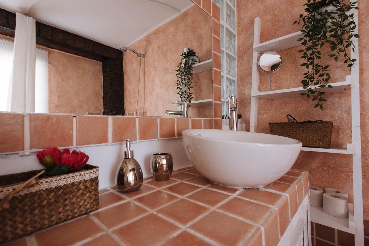 Cozy Attic With Terrace- 1Bd 1Bth- San Vicente Seville Exterior photo
